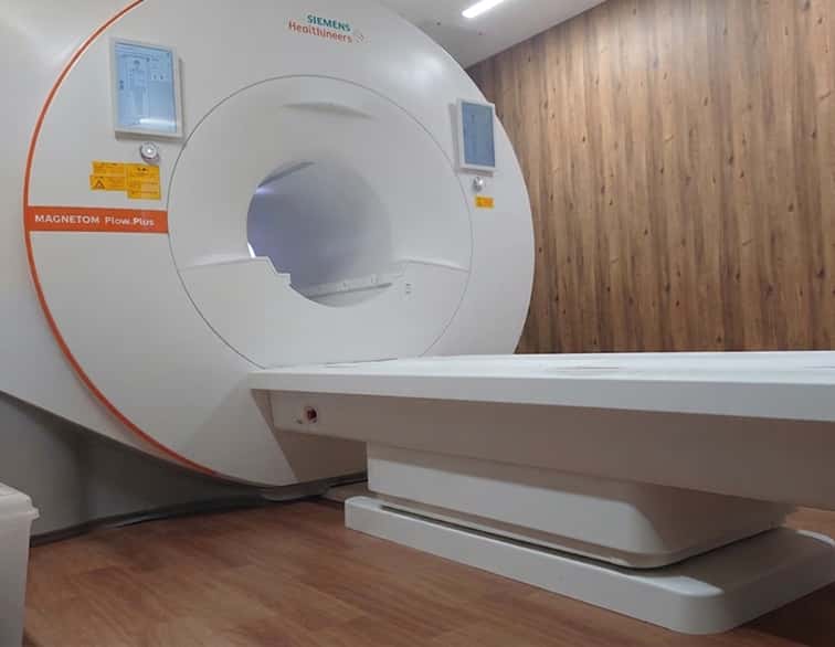 導入した1.5テスラMRI